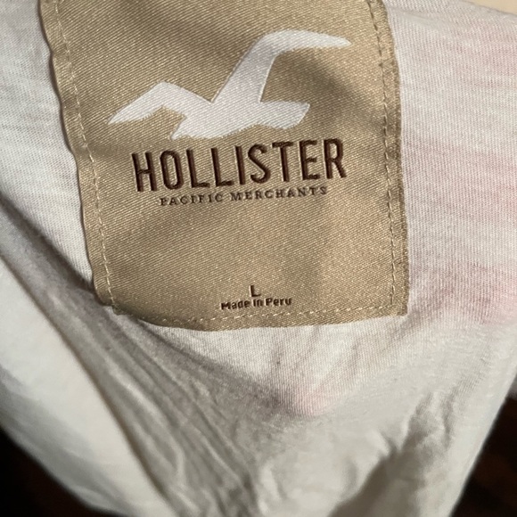 Hollister Short sleeves t shirt y2k - Picture 2 of 5